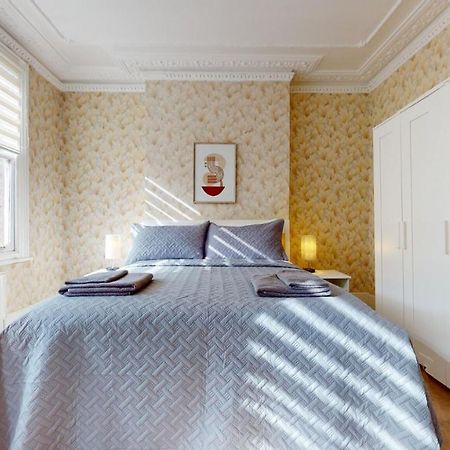 Cheerful 4 Bedroom Victorian House With Back Courtyard London Luaran gambar
